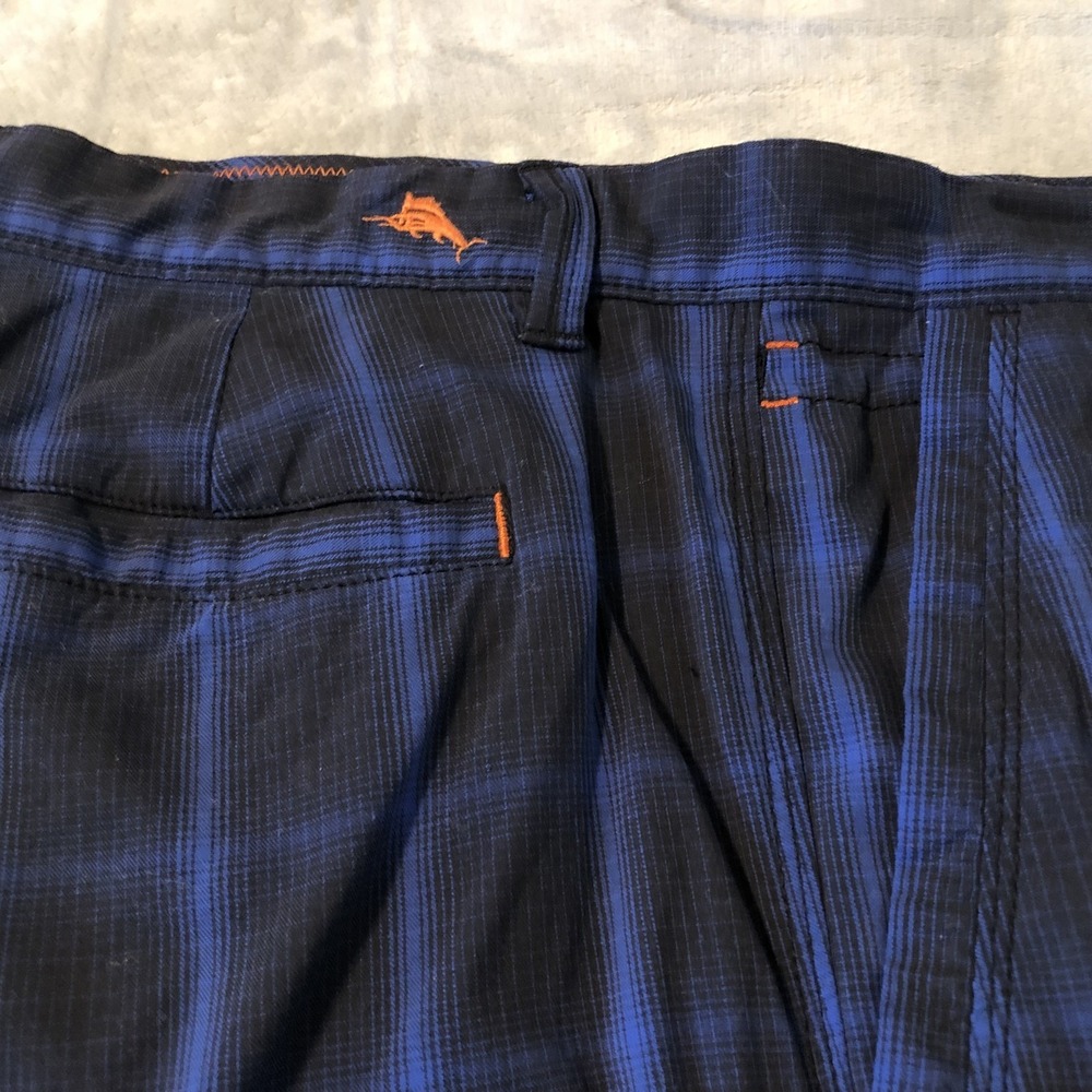 Tommy‎ Bahama Paradise Tech Shorts Mens 35 Blue Plaid Nylon Spandex Golf *Stains - Picture 9 of 16